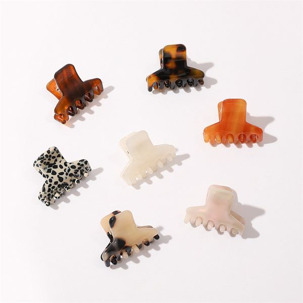 length 3 cm small size claw hair clamp 5 teeth spot acetic acid edge hair clips european women headdress ponytail hairpin accessories, Slivery;golden
length 3 cm small size claw hair clamp 5 teeth spot acetic acid edge hair clips european women headdress ponytail hairpin accessories, Slivery;golden