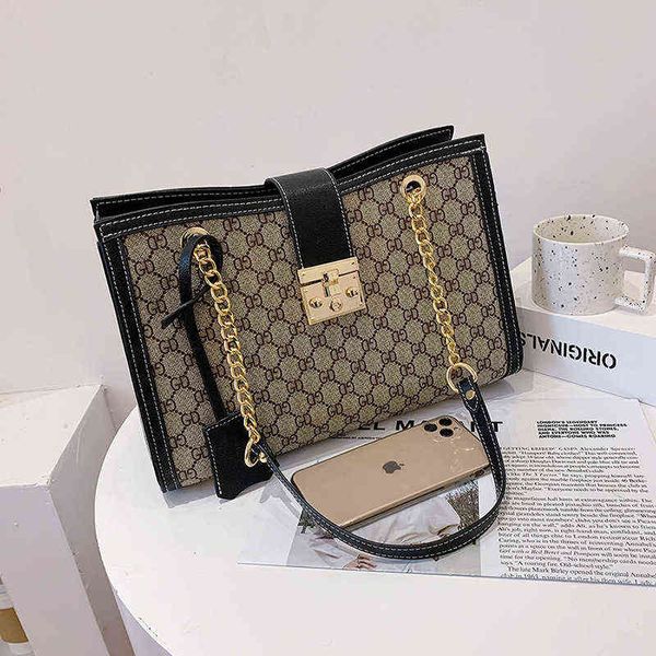 r bags for women printed portable tote autumn fashion high-capacity buckle chain armpit
r bags for women printed portable tote autumn fashion high-capacity buckle chain armpit
