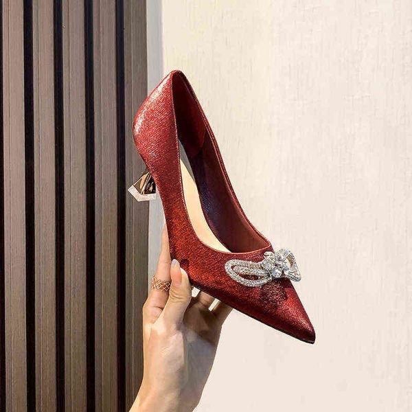 red xiuhe women's wedding bride's bridmaid spring 2022 fashion high heels pointed single shoes, Black
red xiuhe women's wedding bride's bridmaid spring 2022 fashion high heels pointed single shoes, Black