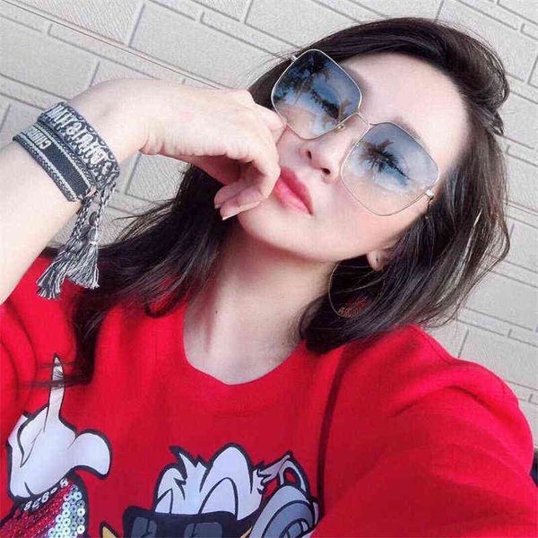 new g sunglasses women's fashion personality box same sunglasses 56% off shades personality, White;black 
new g sunglasses women's fashion personality box same sunglasses 56% off shades personality, White;black