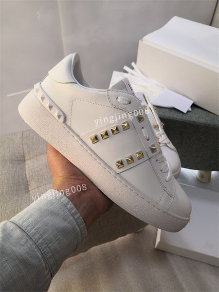 2022 mens vintage check sneakers luxury designer canvas shoes men women laced up casual trainers black white size35-45
2022 mens vintage check sneakers luxury designer canvas shoes men women laced up casual trainers black white size35-45
