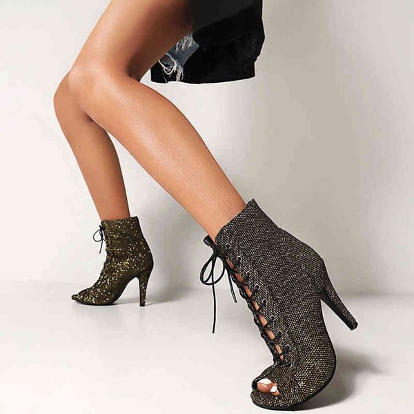 nova moda primavera vero tornozelo botas peep toe salto alto fino tamanho grande 43 elegante casual escritrio senhora rua sapatos 220421, Black
nova moda primavera vero tornozelo botas peep toe salto alto fino tamanho grande 43 elegante casual escritrio senhora rua sapatos 220421, Black