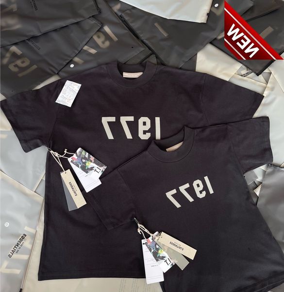 essentials double thread fog22ss fashion brand loose men's cotton flocking t-shirt high street 1977 short sleeve, White;black
essentials double thread fog22ss fashion brand loose men's cotton flocking t-shirt high street 1977 short sleeve, White;black