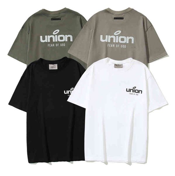 2022 fashion brand design men and women with the same style factory direct sales thread essentials letter short sleeve men's street sum, White;black
2022 fashion brand design men and women with the same style factory direct sales thread essentials letter short sleeve men's street sum, White;black