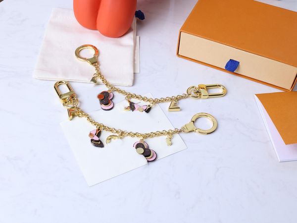 keychain fashion womens men handmade car keychains alloy stylish buckle designers luxury key chain bags with box dustbags, Silver
keychain fashion womens men handmade car keychains alloy stylish buckle designers luxury key chain bags with box dustbags, Silver