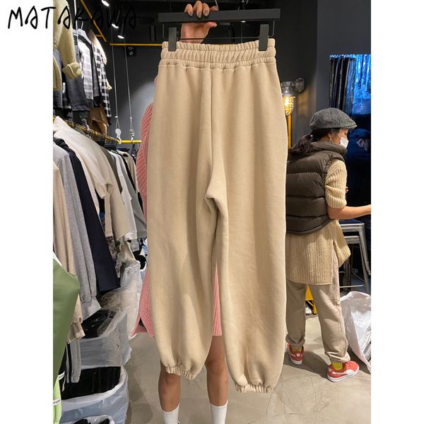 loose solid casual pants woman plus velvet thick trousers women autumn and winter elastic high waist sweatpants 210506, Black;white
loose solid casual pants woman plus velvet thick trousers women autumn and winter elastic high waist sweatpants 210506, Black;white