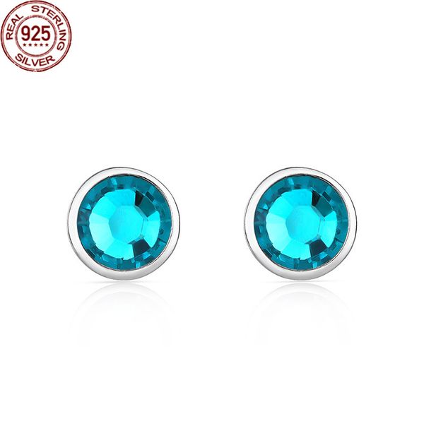 s925 pure silver ear studs are made of elements austrian crystal earrings. women's round face is thin simple and fashionable. send them, Golden
s925 pure silver ear studs are made of elements austrian crystal earrings. women's round face is thin simple and fashionable. send them, Golden