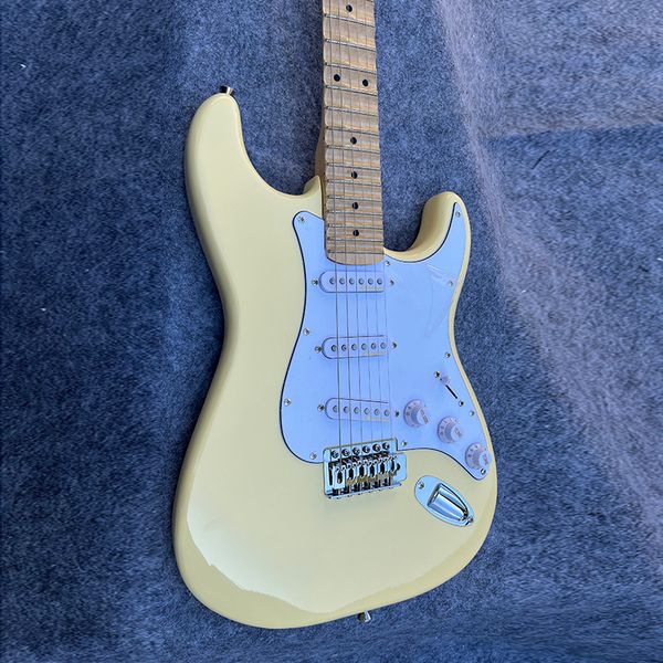 classic brand electric guitar, groove fingerboard electric guitar, professional level, delivery to home
classic brand electric guitar, groove fingerboard electric guitar, professional level, delivery to home