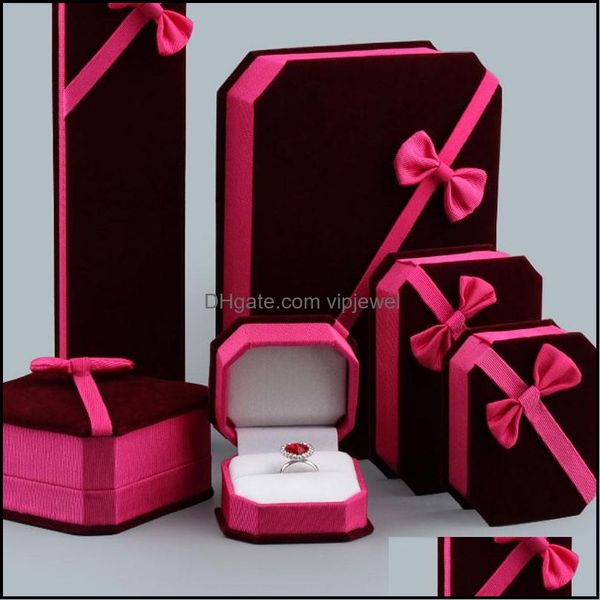 jewelry boxes packaging display veet bowknot holder for pendant necklace charm bracelets r dhjlc, Black;white
jewelry boxes packaging display veet bowknot holder for pendant necklace charm bracelets r dhjlc, Black;white