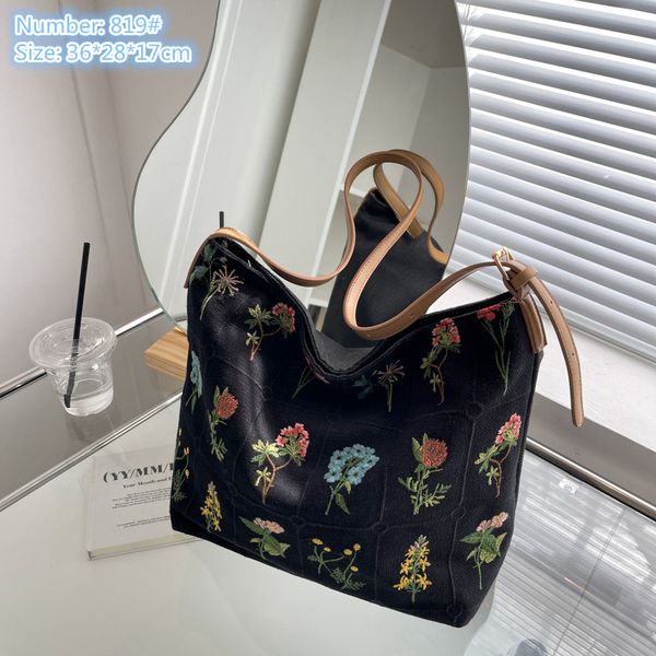 wholesale ladies leather shoulder bags sweet ethnic embroidery tote bag large capacity lightweight canvas handbag street personality flower
wholesale ladies leather shoulder bags sweet ethnic embroidery tote bag large capacity lightweight canvas handbag street personality flower