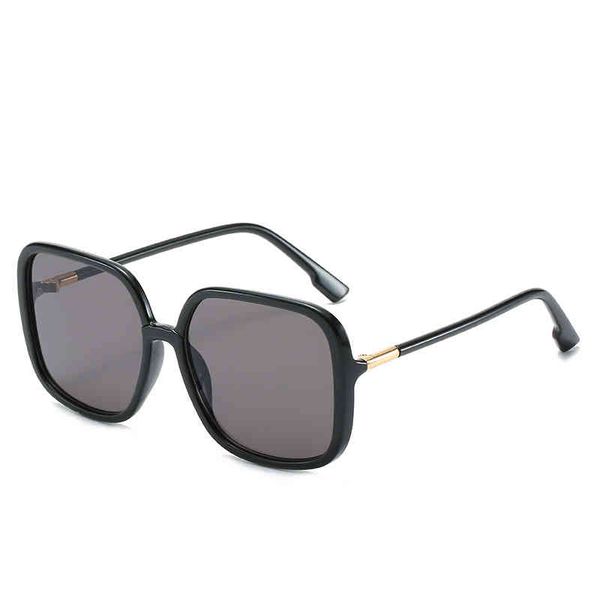 new brand d same glasses womenfactory outlet fashion men's women's sunglasses2022 trendy latest sunglasses, White;black
new brand d same glasses womenfactory outlet fashion men's women's sunglasses2022 trendy latest sunglasses, White;black