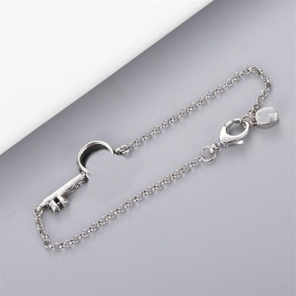 new fashion couple bracelet creative retro keychain bracelet silver plated material bracelet jewelry supply2273, Golden;silver
new fashion couple bracelet creative retro keychain bracelet silver plated material bracelet jewelry supply2273, Golden;silver