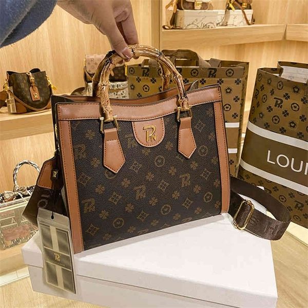 high texture light women's versatile single bamboo tote messenger clearance outlet sale
high texture light women's versatile single bamboo tote messenger clearance outlet sale