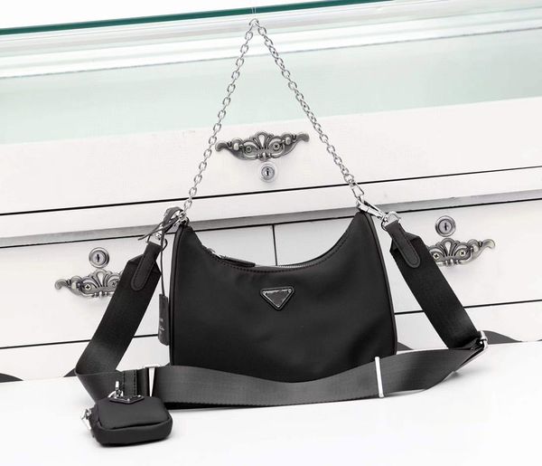 nylon bag luxury cross design bag women's triad tramp chain black shoulder designer handbag
nylon bag luxury cross design bag women's triad tramp chain black shoulder designer handbag