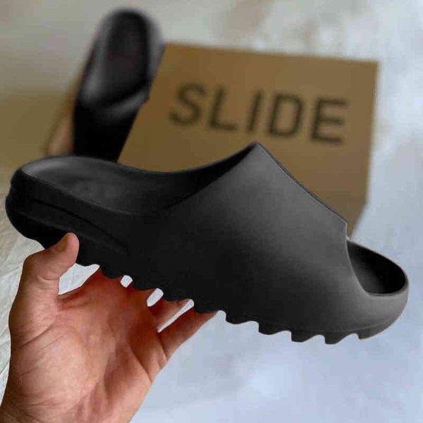y soft slippers luxury man clapper 2022 summer fashion eva women's flip flops thick bottom slides beach sandal man house slipper t22072, Black
y soft slippers luxury man clapper 2022 summer fashion eva women's flip flops thick bottom slides beach sandal man house slipper t22072, Black