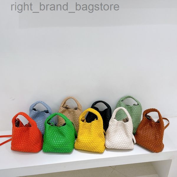 luxury braid crossbody bag soft pu woven bucket bags for women handbag designer composited bag shoulder bags ladies tote purse w220813
luxury braid crossbody bag soft pu woven bucket bags for women handbag designer composited bag shoulder bags ladies tote purse w220813