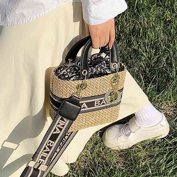 ladies fashion trend new brand bag wholesale summer versatile woven small women's 2022 portable mass texture msenger
ladies fashion trend new brand bag wholesale summer versatile woven small women's 2022 portable mass texture msenger