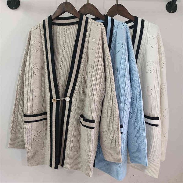 women's sweaters french elegant s home color contrast merino wool knitted cardigan hollowed out loose castle love sweater jacket female, White;black
women's sweaters french elegant s home color contrast merino wool knitted cardigan hollowed out loose castle love sweater jacket female, White;black