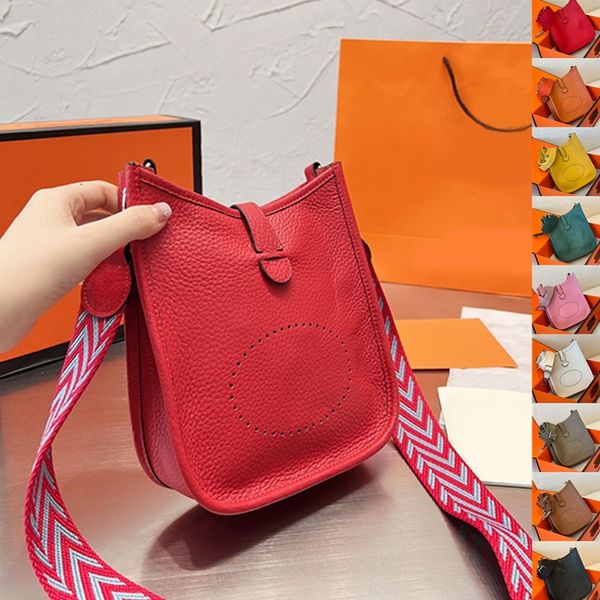 handbag purse crossbody bag plain lichi pattern belt fashion letters width belt lady classic leather single shoulder bags mini totes wallets
handbag purse crossbody bag plain lichi pattern belt fashion letters width belt lady classic leather single shoulder bags mini totes wallets