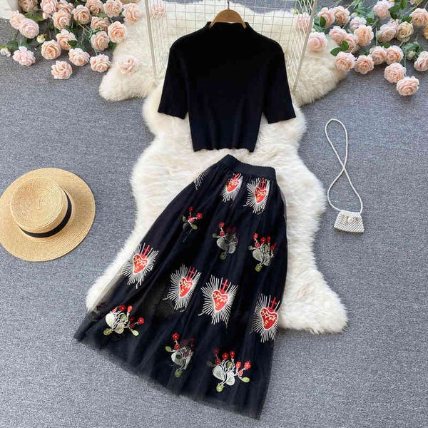 two piece dress 2022 spring and summer half high collar short sweater heavy industry mesh embroidery skirt two piece suit fashion brs3, White
two piece dress 2022 spring and summer half high collar short sweater heavy industry mesh embroidery skirt two piece suit fashion brs3, White