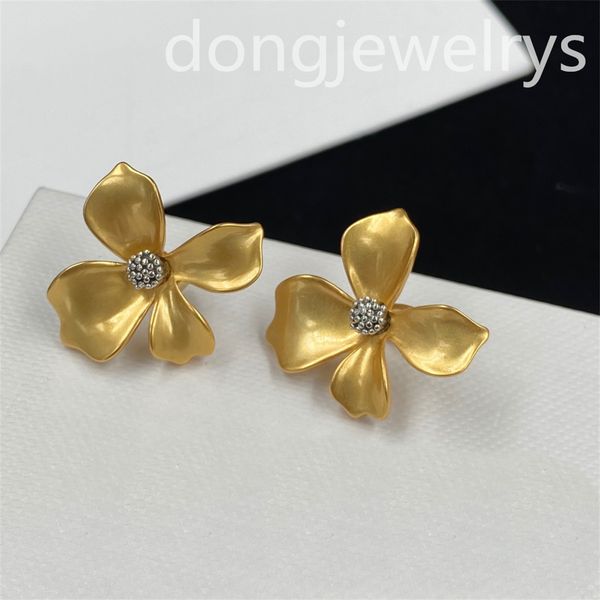 dangle chandelier flower ear cuff fashion fine jewelry stud earings gold women designer hoop huggie retro luxury earring dongjewelrys bangle, Golden;silver
dangle chandelier flower ear cuff fashion fine jewelry stud earings gold women designer hoop huggie retro luxury earring dongjewelrys bangle, Golden;silver