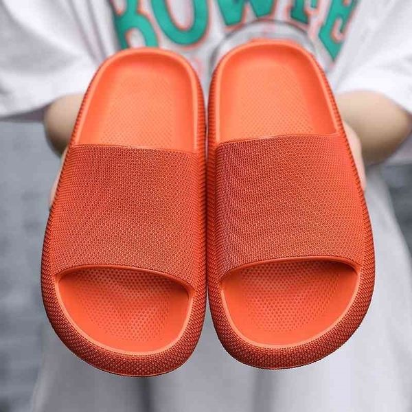 fashion men slippers women beach slide sandals high heels shower thick soft sole couple bathroom shoes massage bread slippers 210402, Black
fashion men slippers women beach slide sandals high heels shower thick soft sole couple bathroom shoes massage bread slippers 210402, Black
