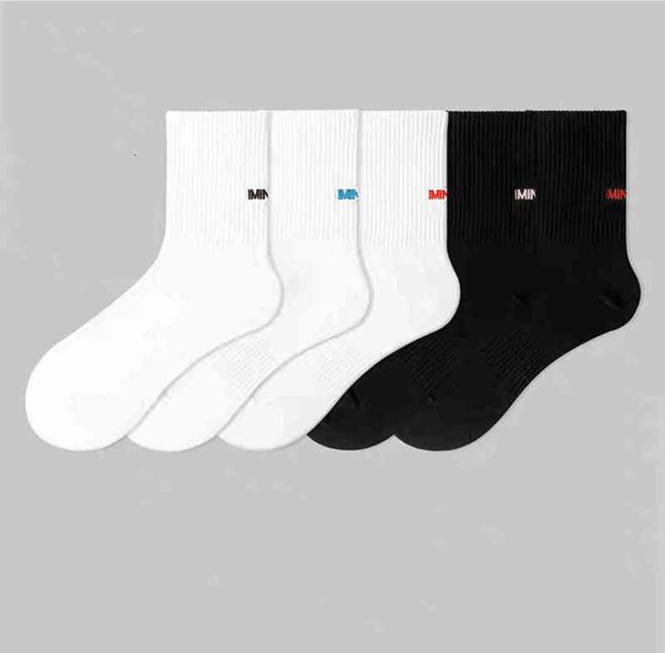 men's socks ins trend men's and women's black-and-white cotton socks couple sports letter embroidery middle tube college styl
men's socks ins trend men's and women's black-and-white cotton socks couple sports letter embroidery middle tube college styl