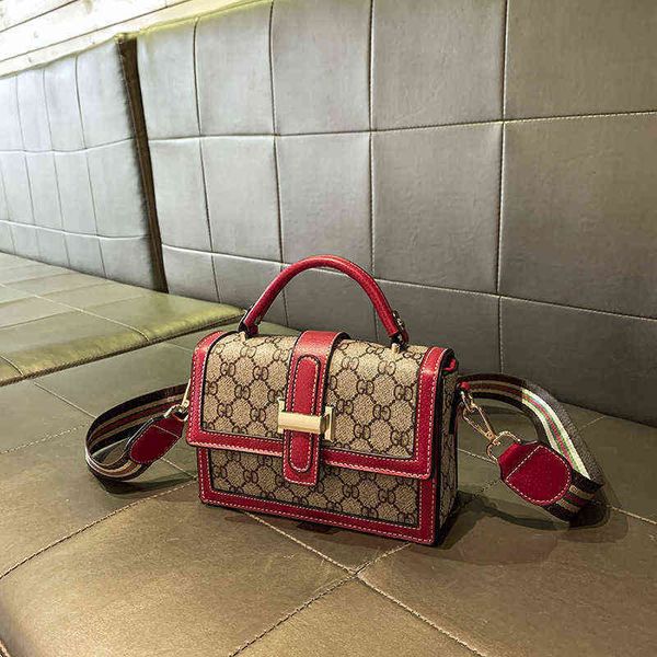 factory outlet deals 2022 new fashion portable niche broadband texture versatile small square bag soft leather single shoulder women's
factory outlet deals 2022 new fashion portable niche broadband texture versatile small square bag soft leather single shoulder women's