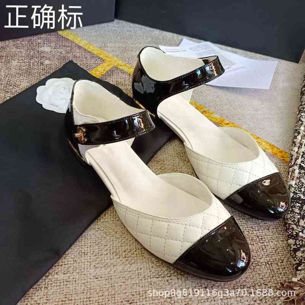 dress shoes high setting small fragrance style color matching gold buckle shallow mouth single shoe female leather celebrity french hollow 9, Black
dress shoes high setting small fragrance style color matching gold buckle shallow mouth single shoe female leather celebrity french hollow 9, Black