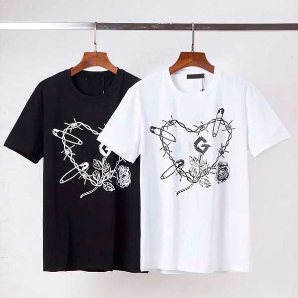 2022 new mens letter embroidery t-shirt black and white casual summer mens womens v-neck short sleeves size m-3xl v195, White;black
2022 new mens letter embroidery t-shirt black and white casual summer mens womens v-neck short sleeves size m-3xl v195, White;black