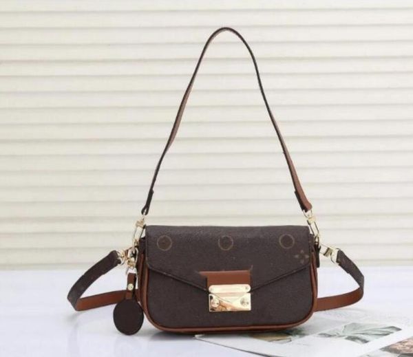 wallet 2022 luxury designers embossing flower bag women handbag messenger womens shoulder crossbody bags, Red;black
wallet 2022 luxury designers embossing flower bag women handbag messenger womens shoulder crossbody bags, Red;black