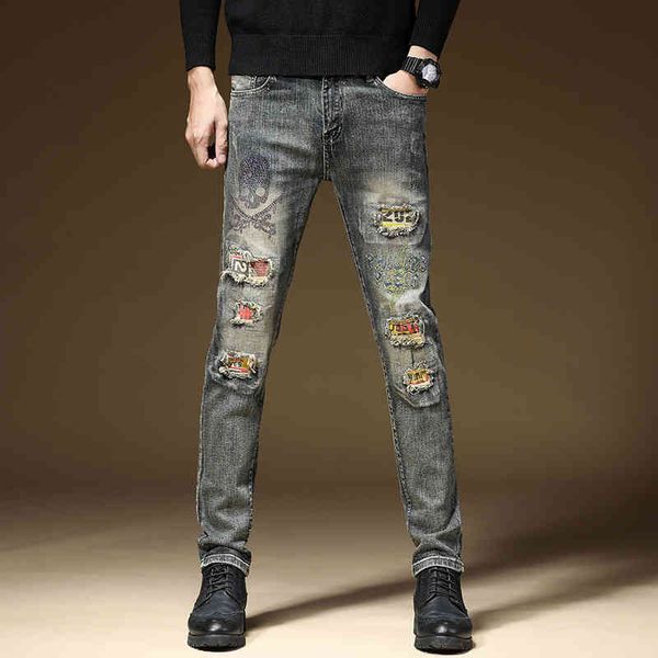 men's jeans design jeans men's elastic slim cut embroidered cloth pasted trendy pants 8605 bxa5, Blue
men's jeans design jeans men's elastic slim cut embroidered cloth pasted trendy pants 8605 bxa5, Blue