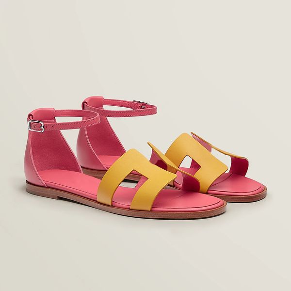 summer women santorini sandal slippers leather goatskin sole palladium plated buckle casual sandals designer luxury fashion ladies beach fla, Black
summer women santorini sandal slippers leather goatskin sole palladium plated buckle casual sandals designer luxury fashion ladies beach fla, Black