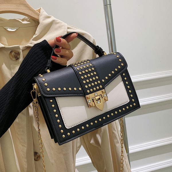 rivet chain crossbody bag for women 2022 designer luxury handbags contrast color shoulder bag fashion pu leather ladies bag tote
rivet chain crossbody bag for women 2022 designer luxury handbags contrast color shoulder bag fashion pu leather ladies bag tote