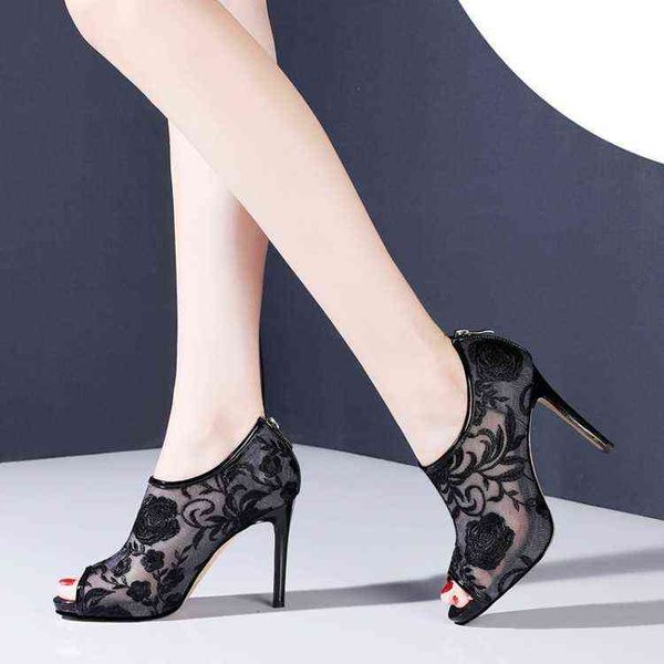 designer women's shoes boots summer hollow out super high-heeled sandals thin heel hairpin fish mouth shoes 33-40, Black
designer women's shoes boots summer hollow out super high-heeled sandals thin heel hairpin fish mouth shoes 33-40, Black