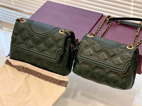 shoulder bags luxury brand wallet fashion wallet simple square women's designer real leather chain handbags 1220
shoulder bags luxury brand wallet fashion wallet simple square women's designer real leather chain handbags 1220