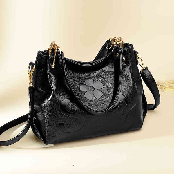 bags handbags middle aged women's 2022 fashion portable messenger texture single shoulder large, Black;red
bags handbags middle aged women's 2022 fashion portable messenger texture single shoulder large, Black;red