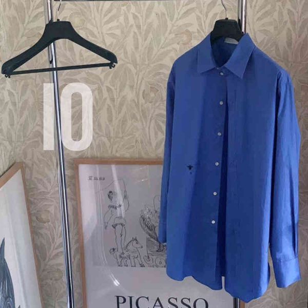 women's polos wang ziwen star same small bee embroidered blue medium length spring summer thin pure cotton shirt for men and women, White
women's polos wang ziwen star same small bee embroidered blue medium length spring summer thin pure cotton shirt for men and women, White