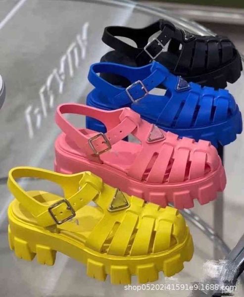 sandals hollow out woven gear baotou fashion sandals thick bottom one-line buckle roman women's shoes, Black
sandals hollow out woven gear baotou fashion sandals thick bottom one-line buckle roman women's shoes, Black