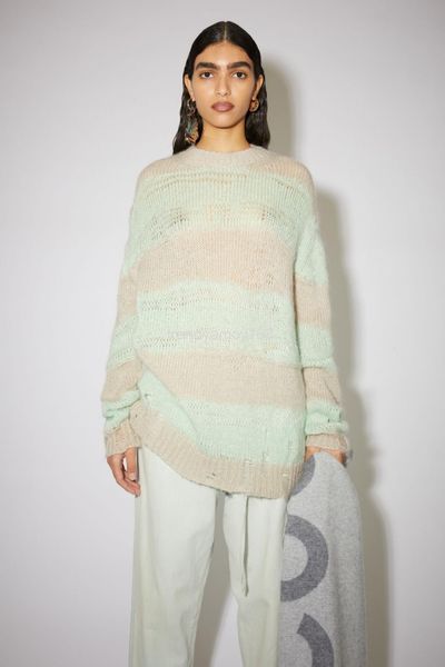 women's sweaters ac autumn and winter zigzag color matching used striped sweater loose original cow light luxury brand female, White;black
women's sweaters ac autumn and winter zigzag color matching used striped sweater loose original cow light luxury brand female, White;black
