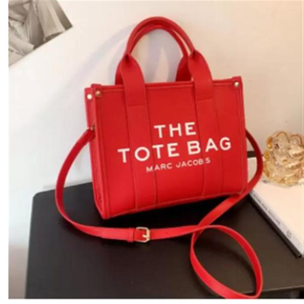 2022 ee02 marc jocobs womens totes bags designers shopping bag shoulder crossbody big letter patchwork knitting handbag wallets242c
2022 ee02 marc jocobs womens totes bags designers shopping bag shoulder crossbody big letter patchwork knitting handbag wallets242c