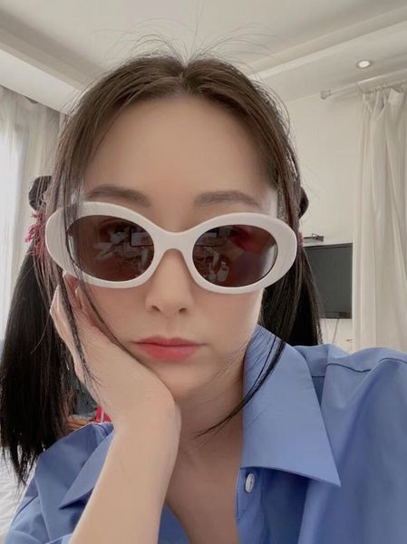 designer sunglasses new arc de sunglass oval french high street ce home white cat's eye female, White;black
designer sunglasses new arc de sunglass oval french high street ce home white cat's eye female, White;black
