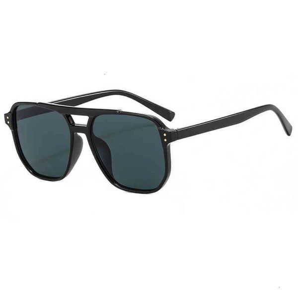 luxury brand designer personalized gradient trend men's and women's travel shading glass net red glass vintage glasses for men lad, White;black
luxury brand designer personalized gradient trend men's and women's travel shading glass net red glass vintage glasses for men lad, White;black