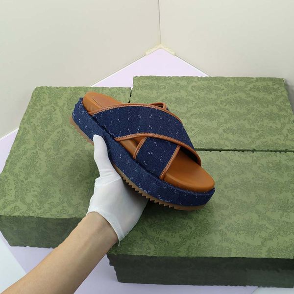 2022 summer new outdoor sandals slippers women's fashion versatile middle heel leather platform platform with flip-flops sandal 07, Black
2022 summer new outdoor sandals slippers women's fashion versatile middle heel leather platform platform with flip-flops sandal 07, Black