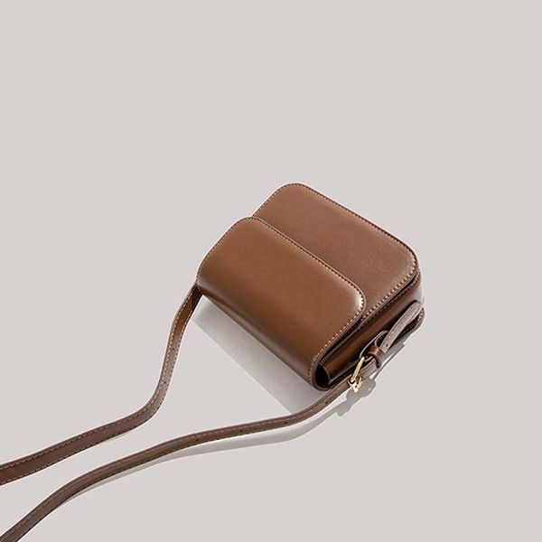 women's bag 2021 new high-end sense niche caramel small square bag messenger bags myy m58009, Black;red
women's bag 2021 new high-end sense niche caramel small square bag messenger bags myy m58009, Black;red
