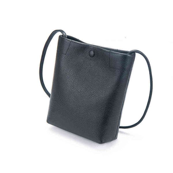 designers bags leather bucket bag women's 2021 new fashion cowhide leisure one shoulder messenger bag mother's soft leather
designers bags leather bucket bag women's 2021 new fashion cowhide leisure one shoulder messenger bag mother's soft leather