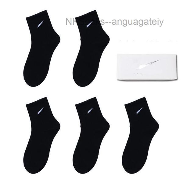 fashion men's classic socks gift box stockings hook brand black white gray medium tube sports cotton sweat absorbing sock men women lux
fashion men's classic socks gift box stockings hook brand black white gray medium tube sports cotton sweat absorbing sock men women lux