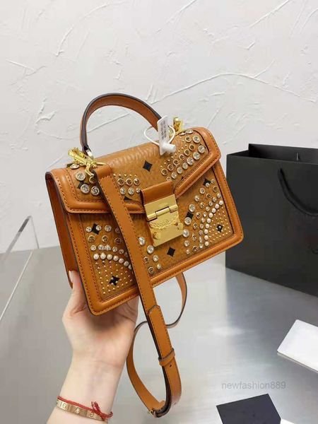 620s ening bags luxury besigners bags fashion messenger package classic shoulder bag clutch handbags luxurys crossbody packages totes 2022 q
620s ening bags luxury besigners bags fashion messenger package classic shoulder bag clutch handbags luxurys crossbody packages totes 2022 q