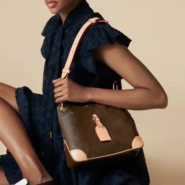 women luxury designer bags classic pattern handbags casual clutch crossbody bag fashion leather shoulder bags messenger handbag mommy undera
women luxury designer bags classic pattern handbags casual clutch crossbody bag fashion leather shoulder bags messenger handbag mommy undera