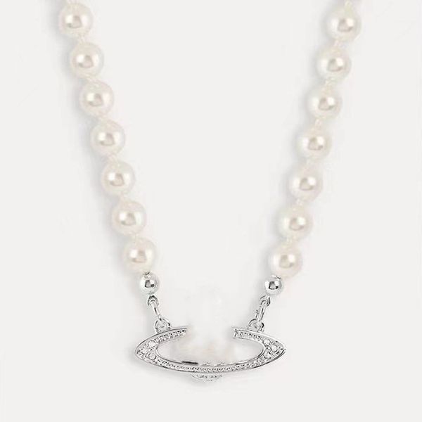 western west queen with the same wood star vivi pearl necklace european and american fashion ins1 :1 brass plated clavicle women, Silver
western west queen with the same wood star vivi pearl necklace european and american fashion ins1 :1 brass plated clavicle women, Silver